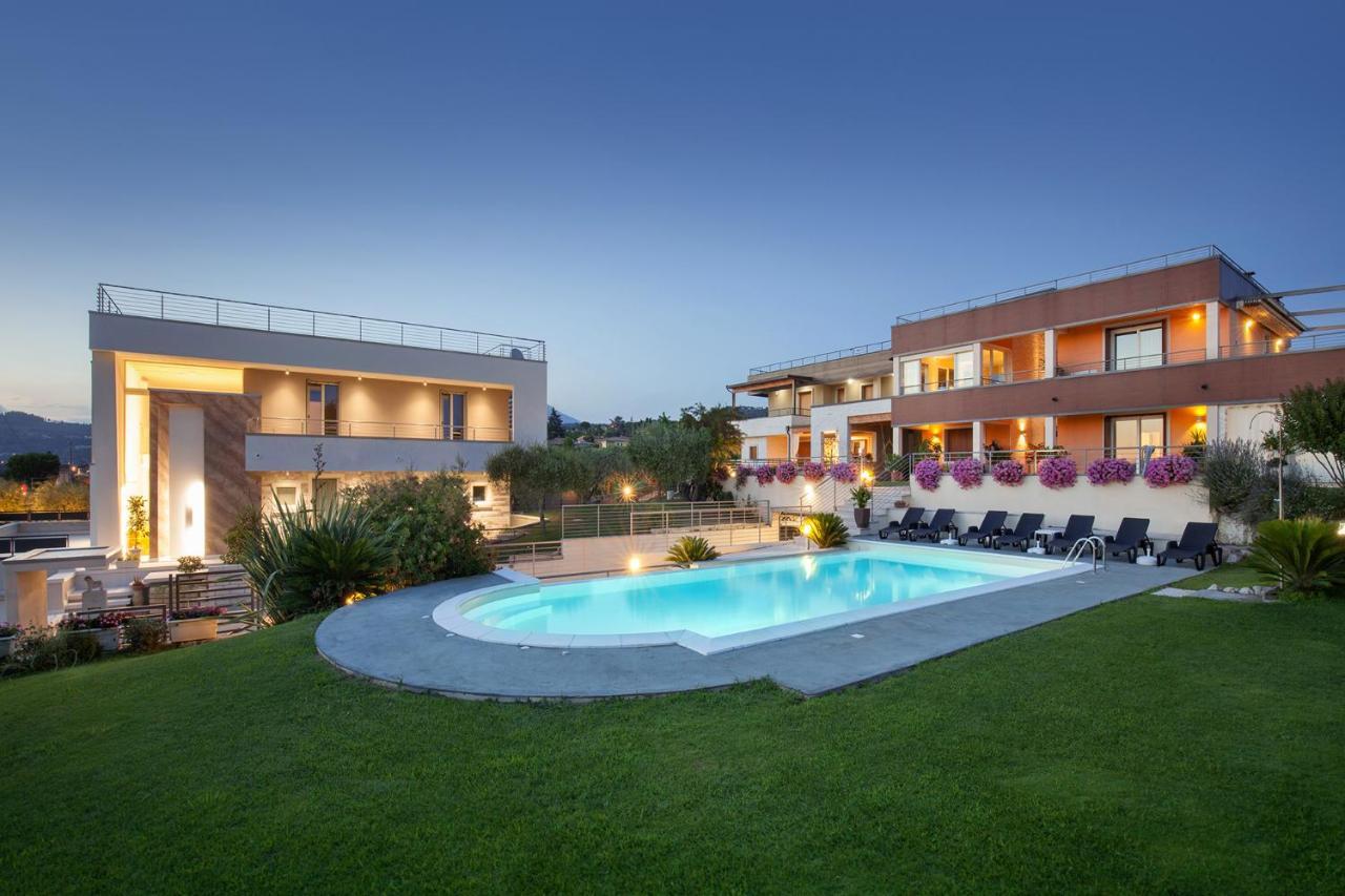 Villa Aurora-Holiday Home Apt 2 Bardolino Extérieur photo