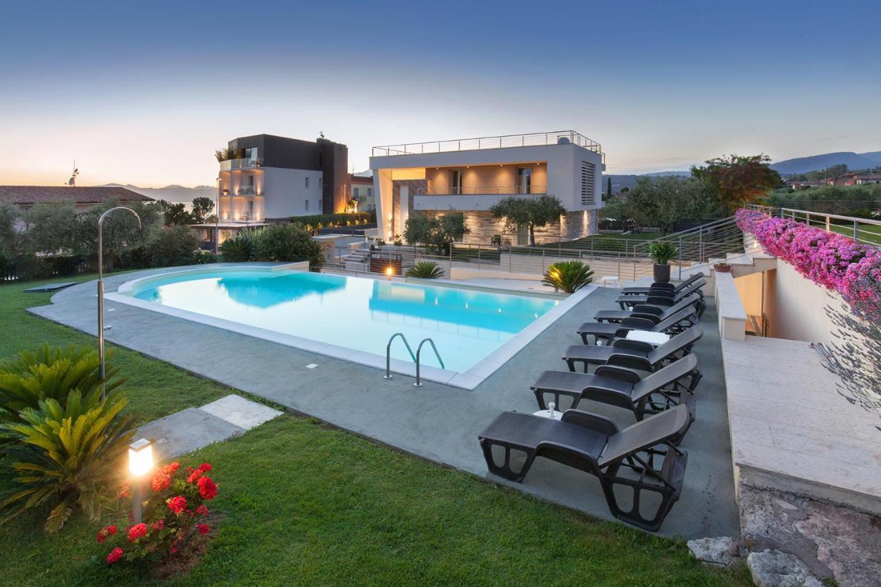 Villa Aurora-Holiday Home Apt 2 Bardolino Extérieur photo