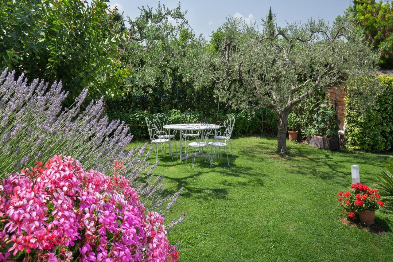 Villa Aurora-Holiday Home Apt 2 Bardolino Extérieur photo