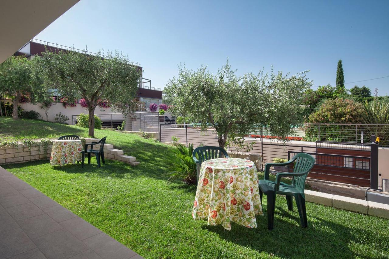 Villa Aurora-Holiday Home Apt 2 Bardolino Extérieur photo