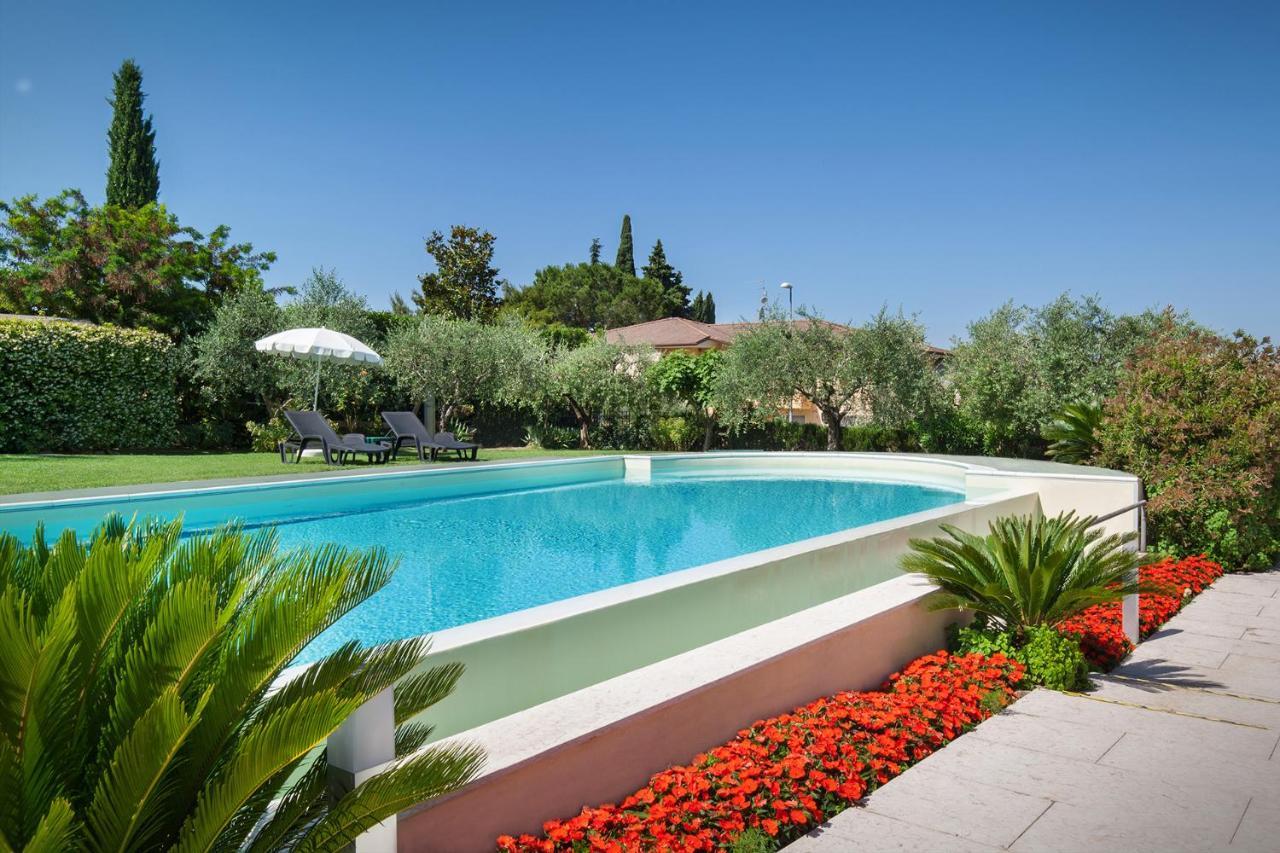 Villa Aurora-Holiday Home Apt 2 Bardolino Extérieur photo