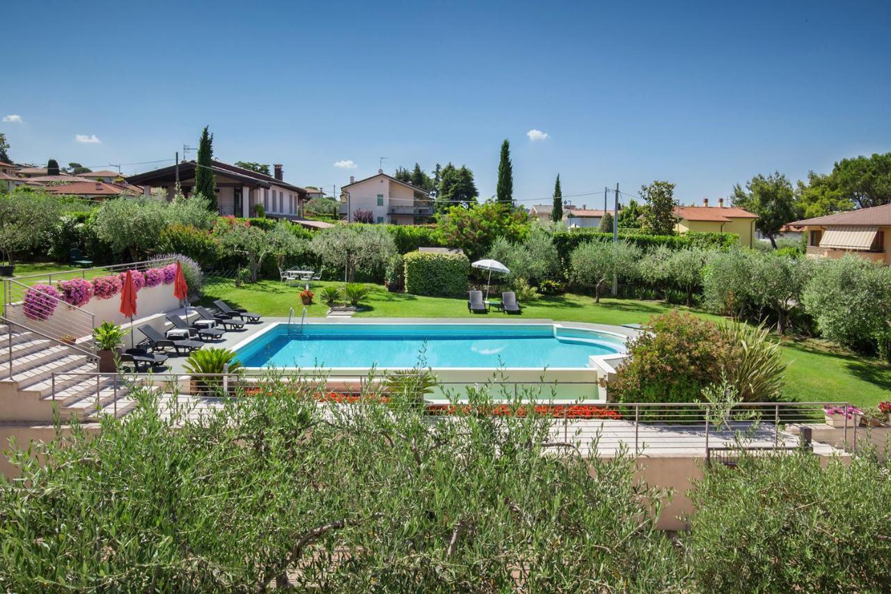 Villa Aurora-Holiday Home Apt 2 Bardolino Extérieur photo